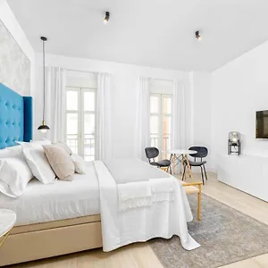 https://iloftmalaga-studio-apartments.1costadelsol.com