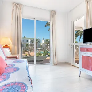 https://relax-vacanze.in-canary-islands.com